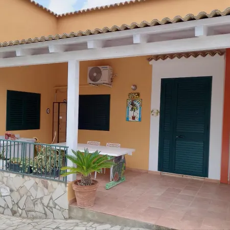 La Cascina Di Barone Villa Noto Exterior photo